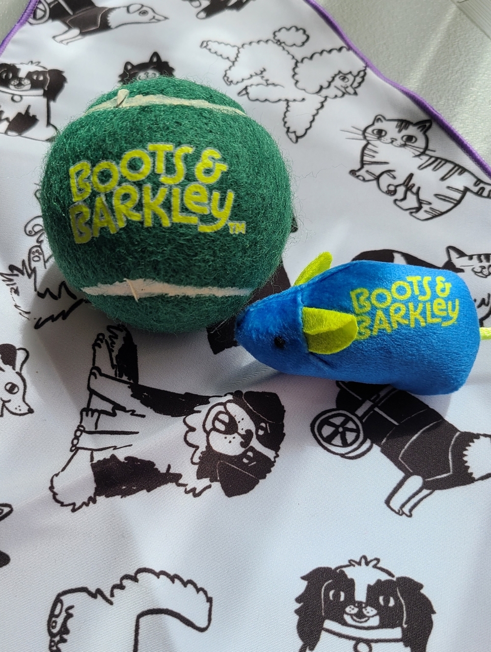 10 Boots & Barkley Plush Toy Pouches